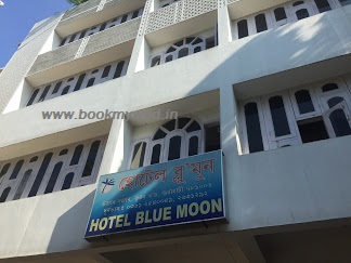 Blue moon Hotel