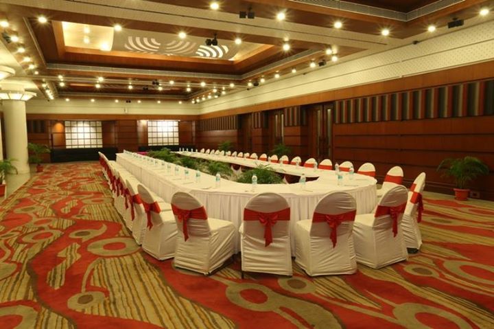 Vishwa Ratna Hotel