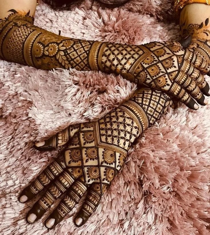 Golo Mehndi Art 