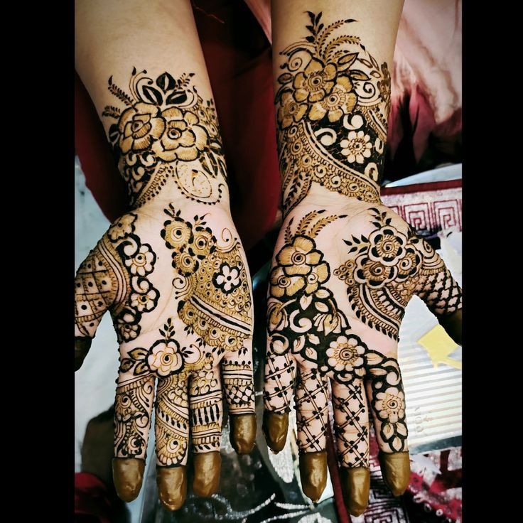 Shefali Rajasthani Mehndi