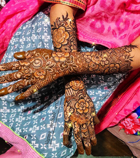 Najma Mehndi Artist 