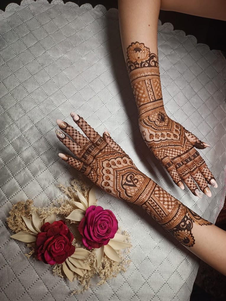 Sakshi mehendi art and creation