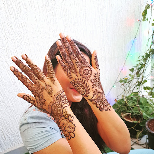 MEHNDI BY HEENA