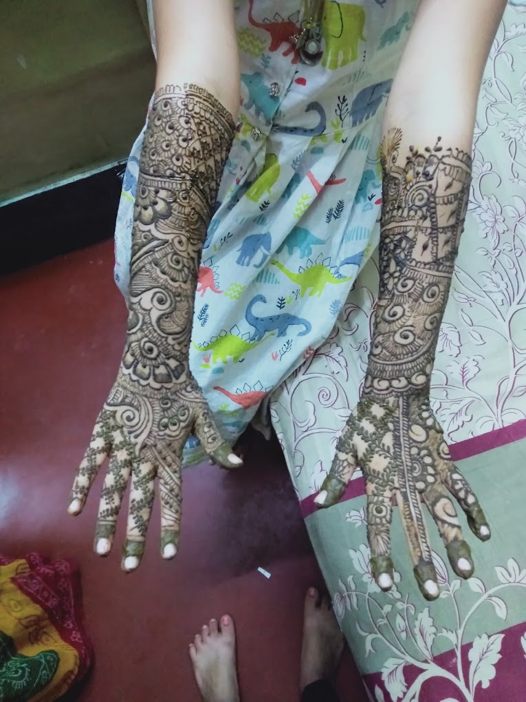 Khushi Bridal Mehndi Artist