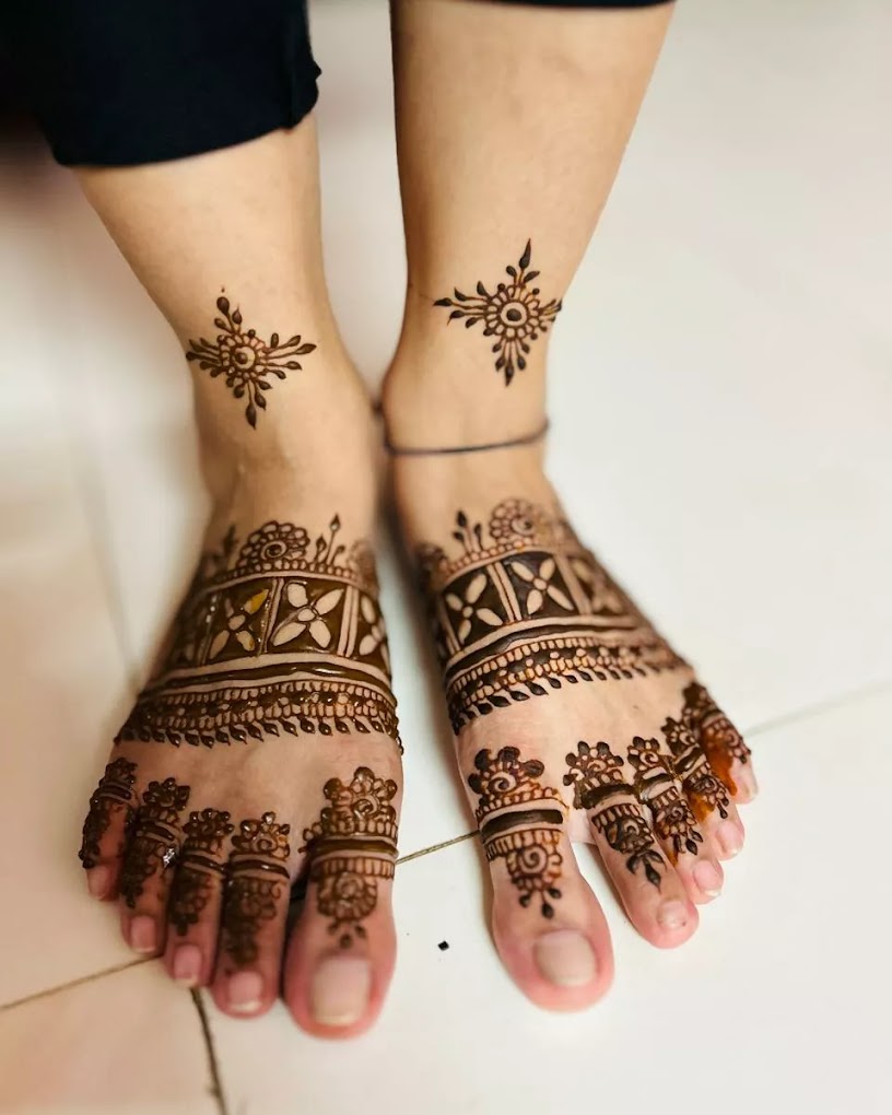 Srushti mehendi art