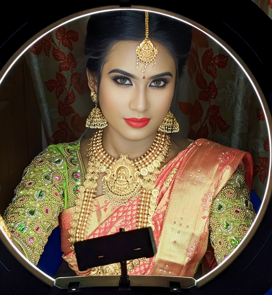 Vinotha bridal makeup artist