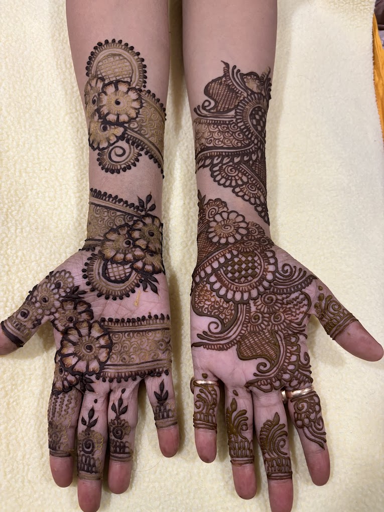  Sarangi Mehndi Art