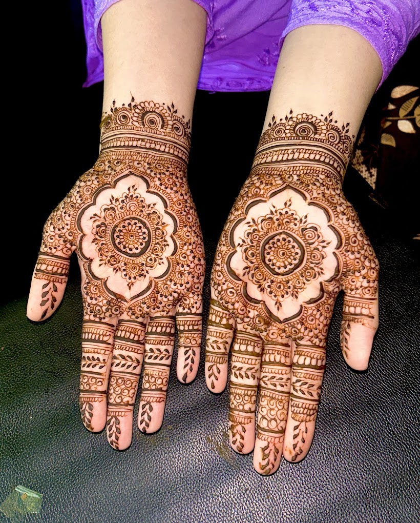 Ayesha Mehendi Art