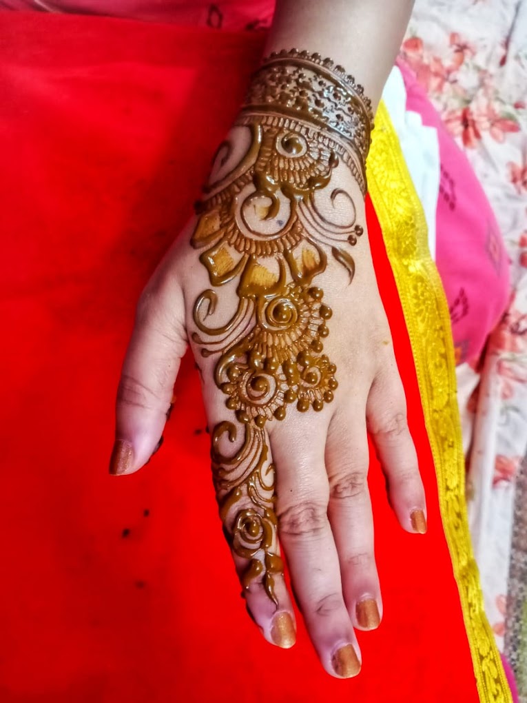 Trishnas Mehndi 