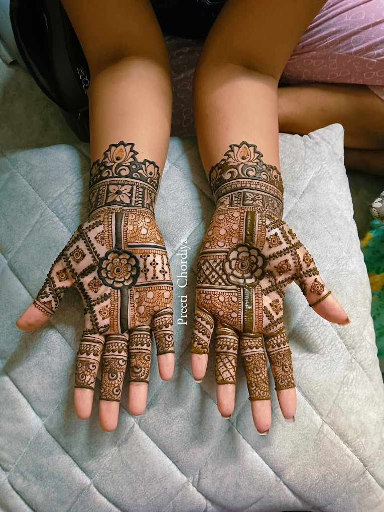  Preeti Chordiya Mehendi