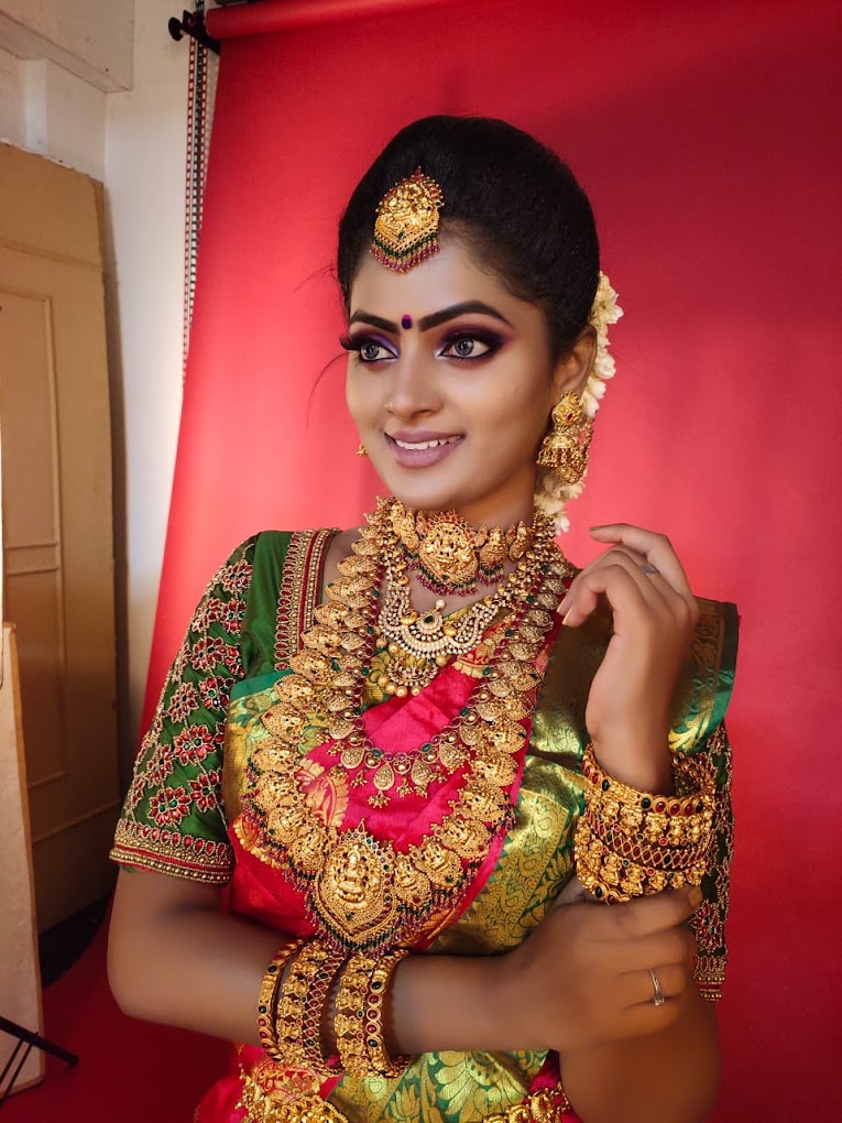 Madhu Felicita Makeup