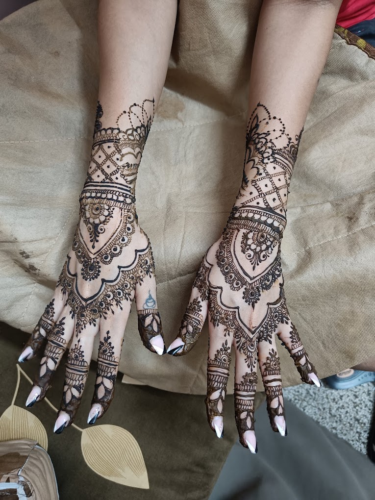 Mehndi by naushba