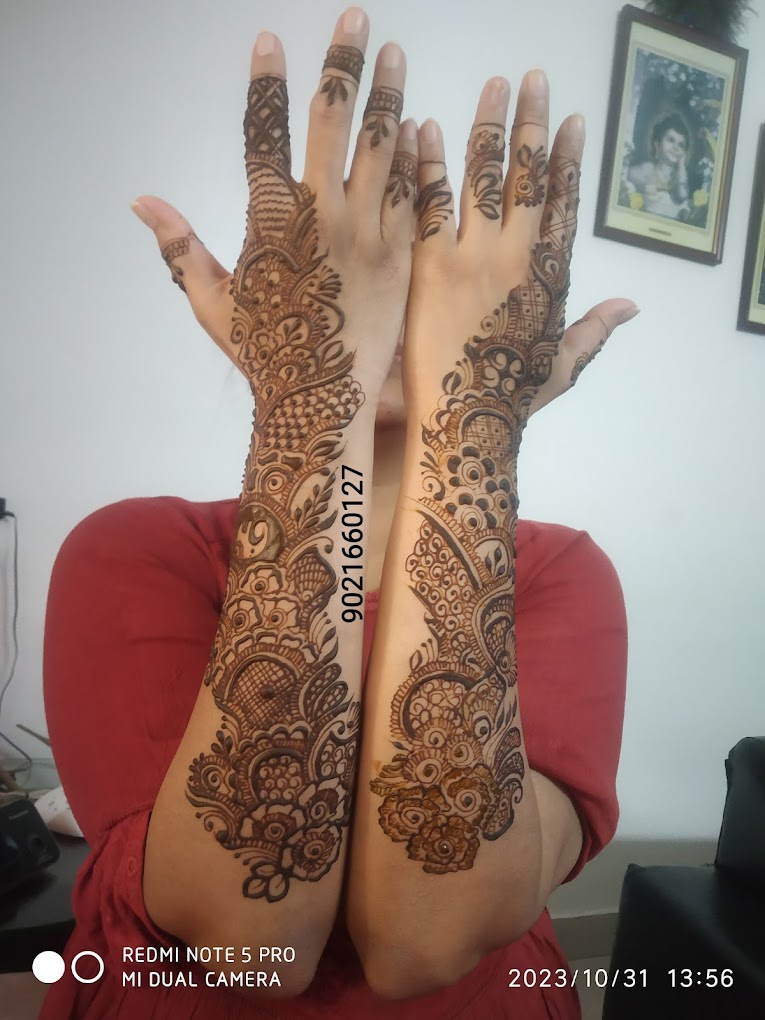  Irha Mehndi