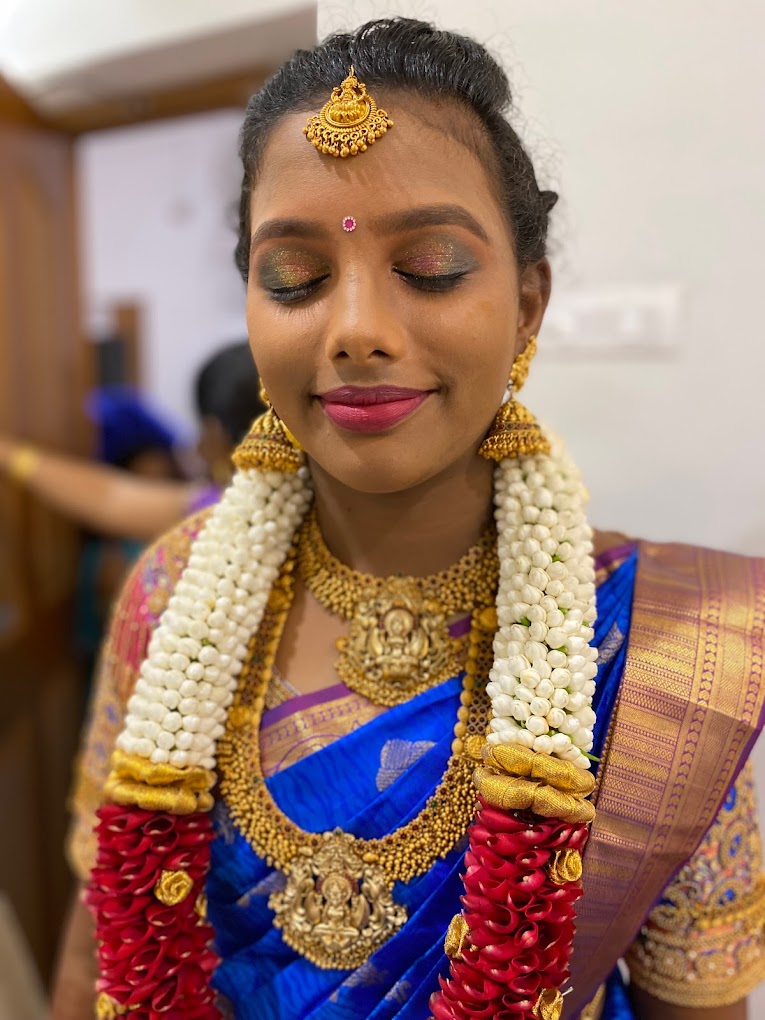 Aarthi bridal makeup artist