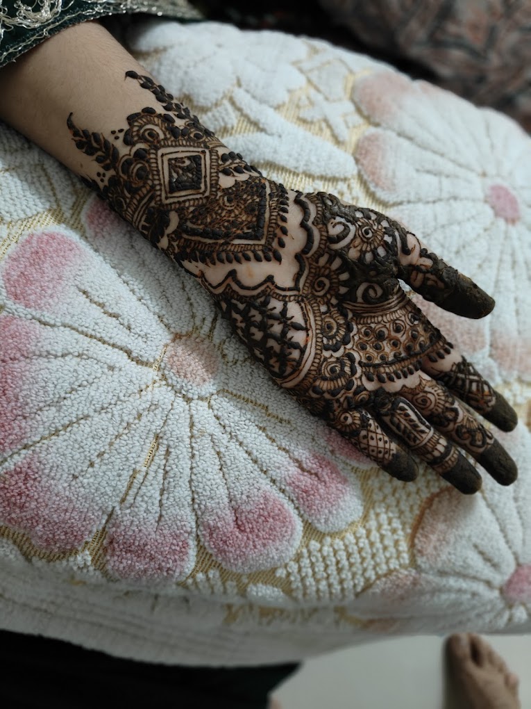 Mehndi by sadaf