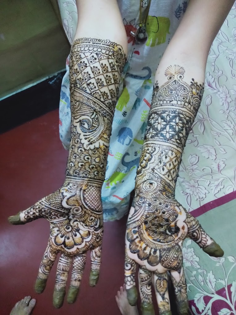 Khushi Bridal Mehndi Artist