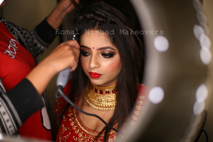 Komal Nishad Makeup artist